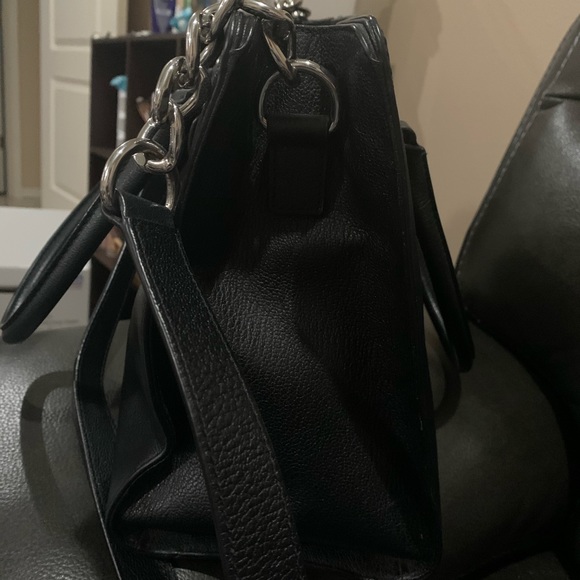 🖤🤍Michael Kors Satchel 🤍🖤 - Picture 4 of 8